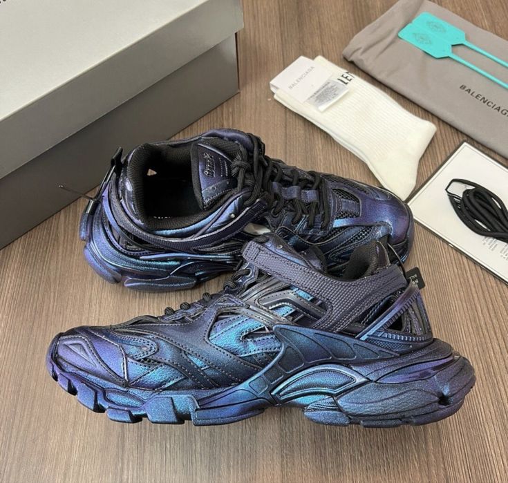 Balenciaga Track 2 металик 42 номер