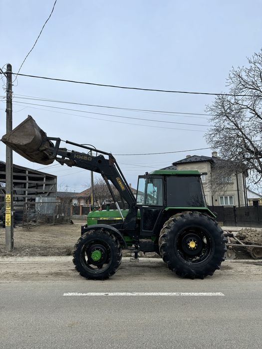 John Deere 2140 cu incarcator