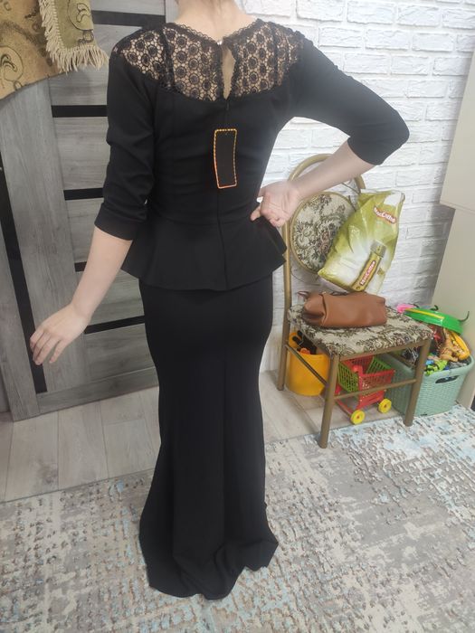 Продам шикарное вечернее платье.