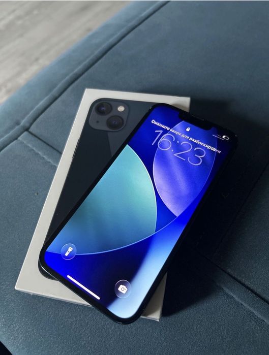 Продам iPhone 13 айфон 13