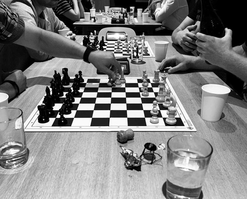 Șah! Antrenamente pentru adulți