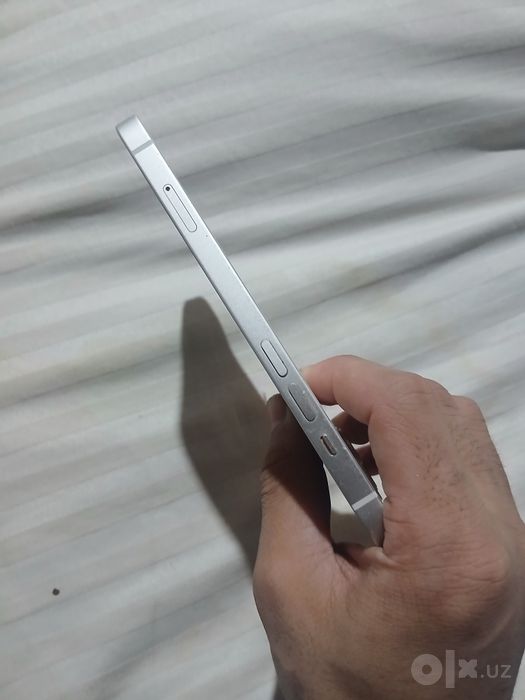 Iphone 13 sotiladi