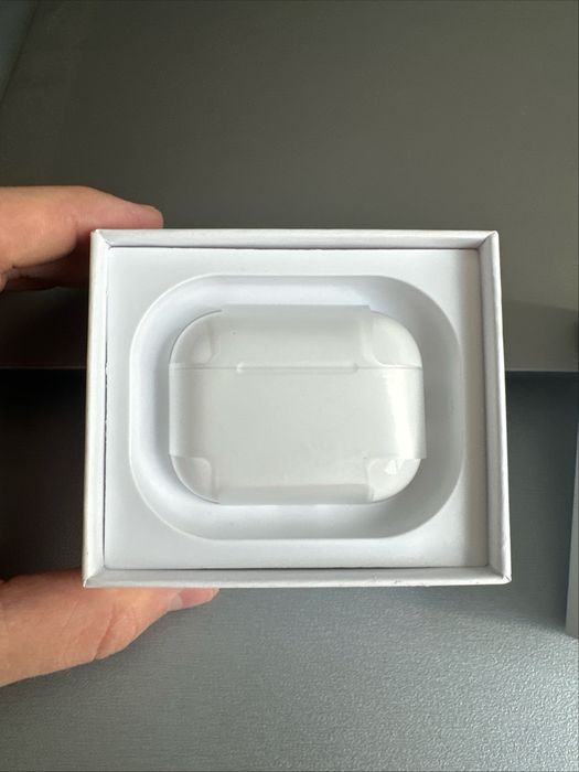 AirPods pro 3 - фабрично запечатани