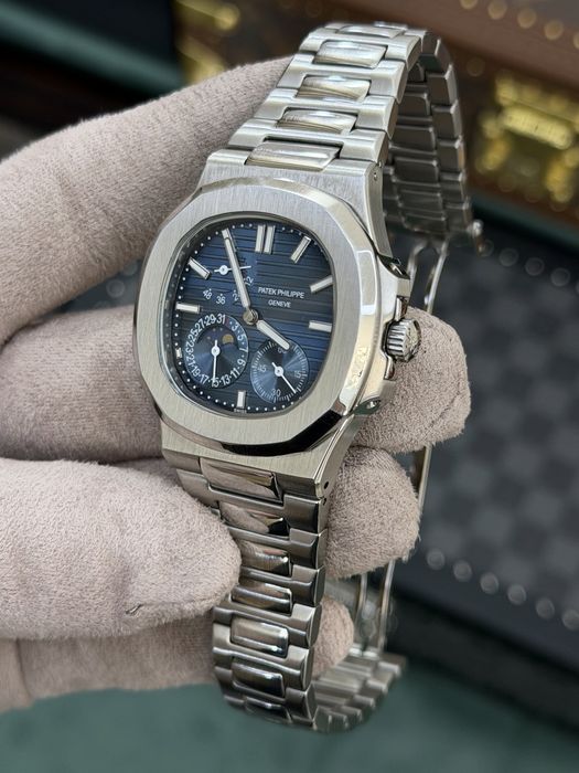 Patek Philippe Nautilus 5712 Blue