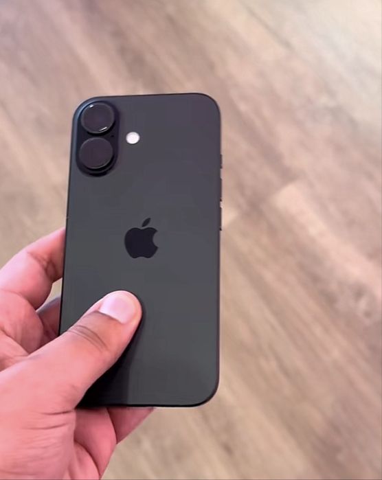 Айфон 16 нашел хорошый в состаниее если инетерсует в личку выйди еуу