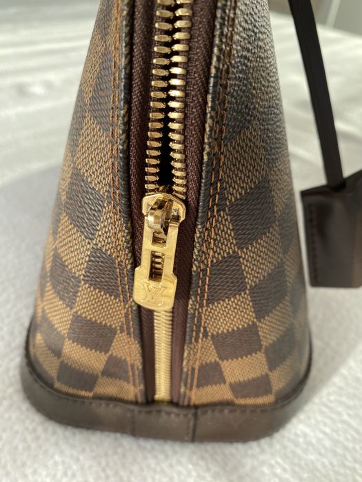 Geanta Louis Vuitton