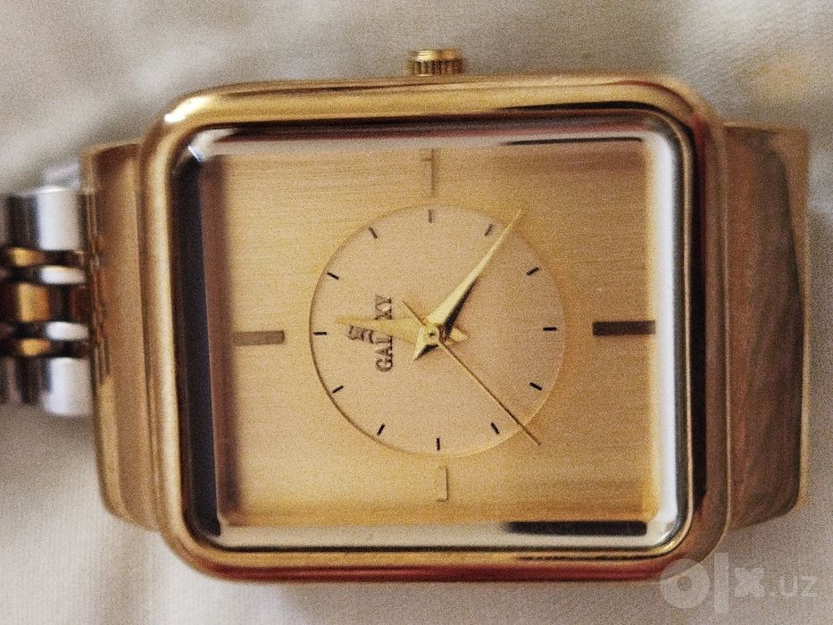 Часы  кварцевые  Galaxy  оригинал.