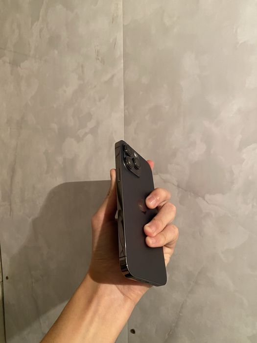 Продам срочно iPhone 14 Pro Max 256GB