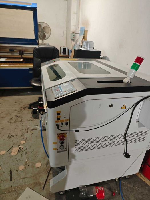 лазер CO2 – 100W , 700х500 мм.