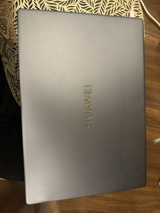 Продам ноутбук huawei 12 поколение