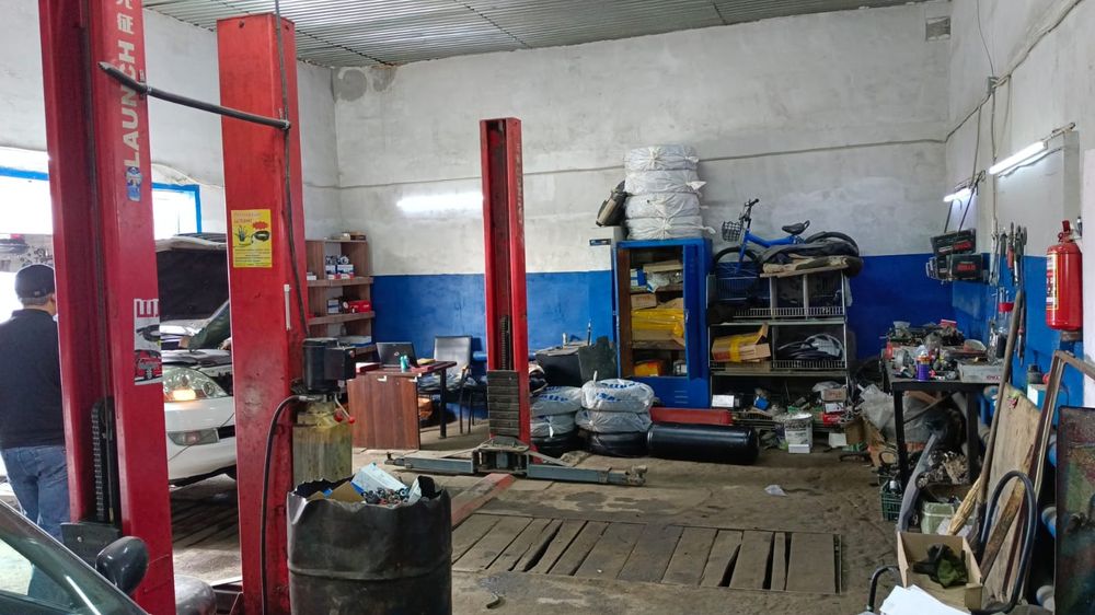 Сдам сто в аренду с подъёмником