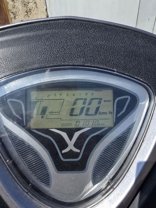 Продам скутер М8 РRO.