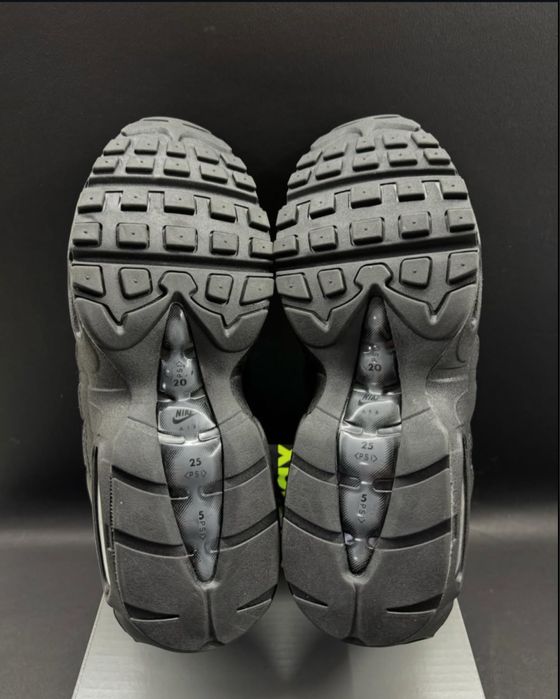 Nike Air Max 95 Triple Black - 40,41,42,43,44,45,46