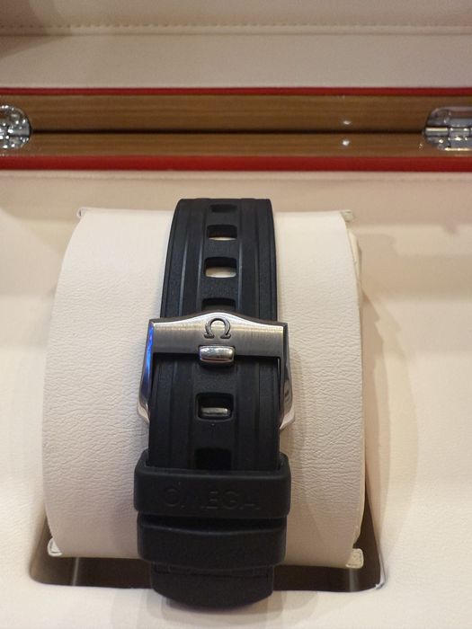 Omega Seamaster Diver 300m