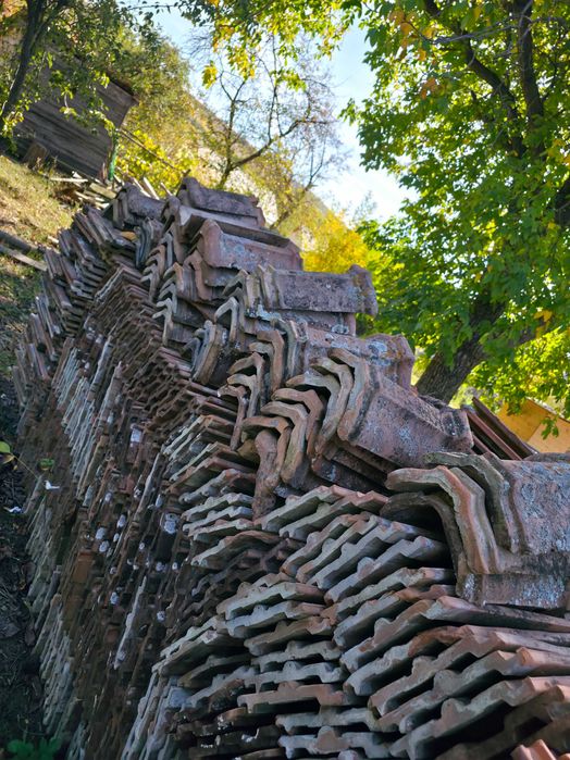 Țiglă pentru acoperiş de vânzare, 1000-1200 bucăţi