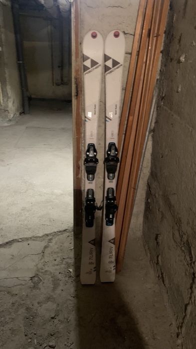 Ски на един сезон