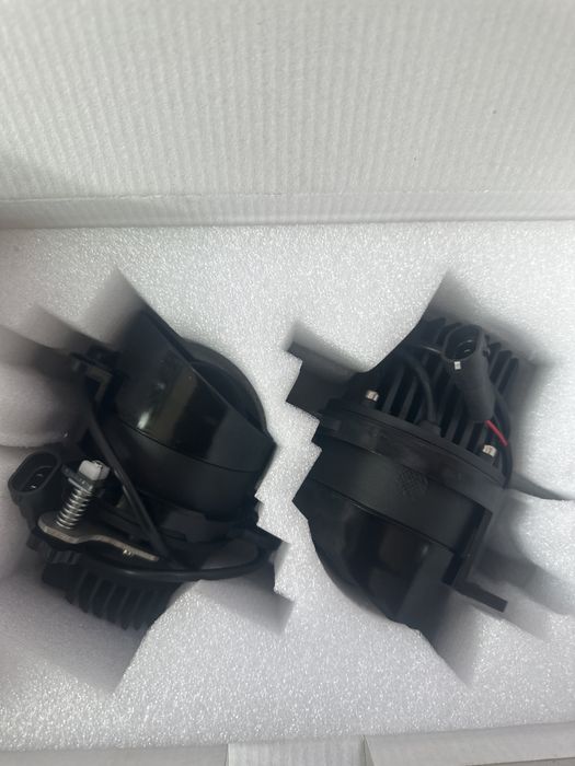 Противотуманки на toyota 150W