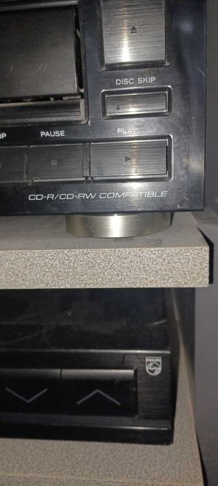 TEAC CD Multiplayer PD-D2620