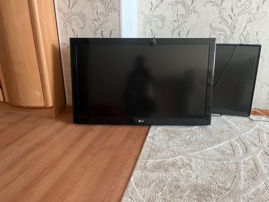 Продам телевизор