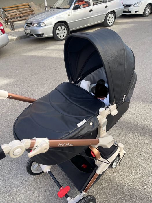 Продам Коляска Hot mom
