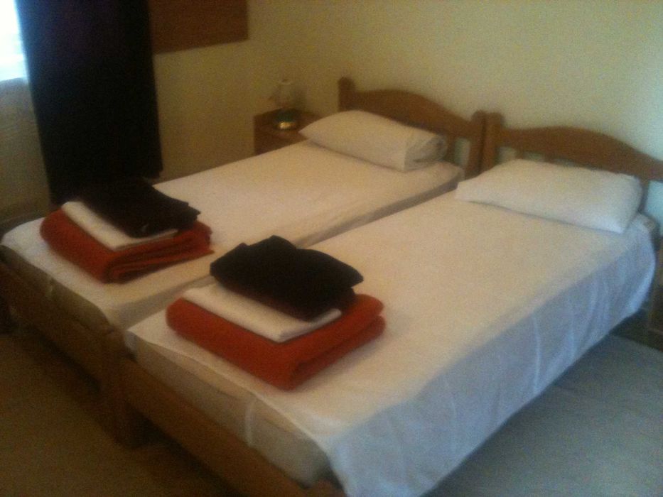 Cazare Căciulata Călimănesti la Pensiune cu Piscină cu Apă Termală