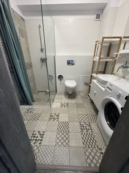 De închiriat – Apartament 2 camere etaj 6  | 50 mp | Bloc Topaz | Central