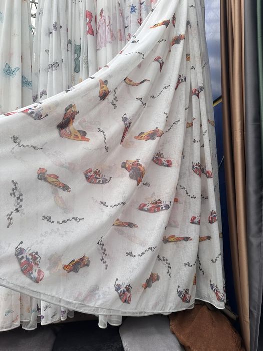 Нови модели платове тънки пердета за детска стая