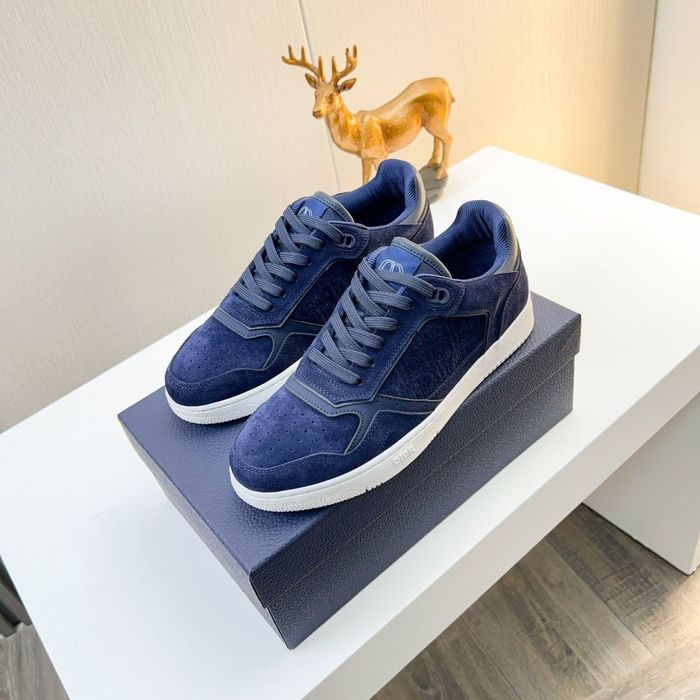 Замшевые кроссовки Dior