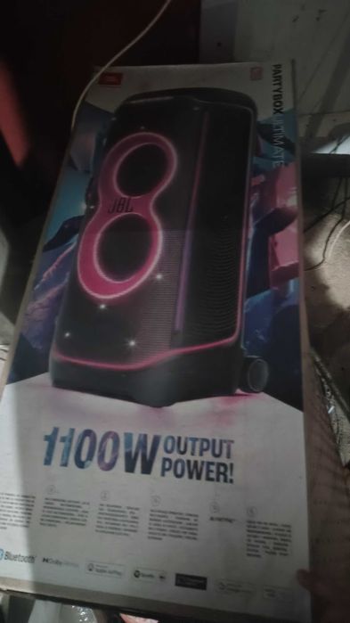 Продавам JBL Partybox Umtimate