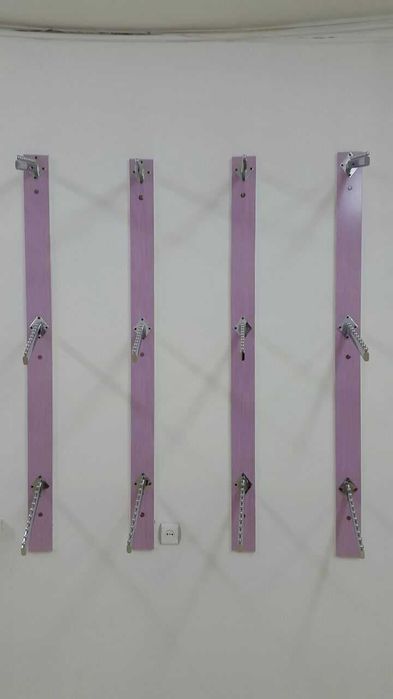 Мебель для магазина одежды