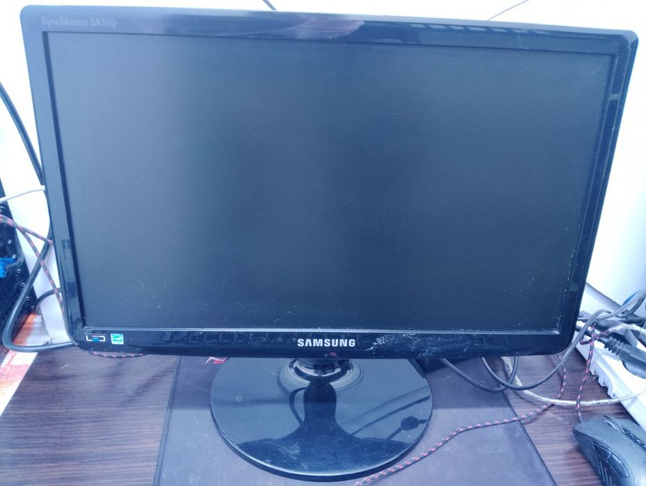 Монитор Samsung SA100