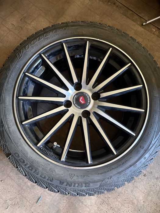 Продам диски на ваз Vossen