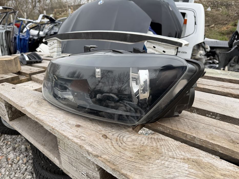 Фар VW Polo 2009 год.-