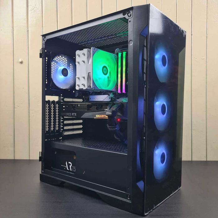 Геймърски Компютър! RTX 4060, Intel i5-13400F, 16GB RAM - НОВ