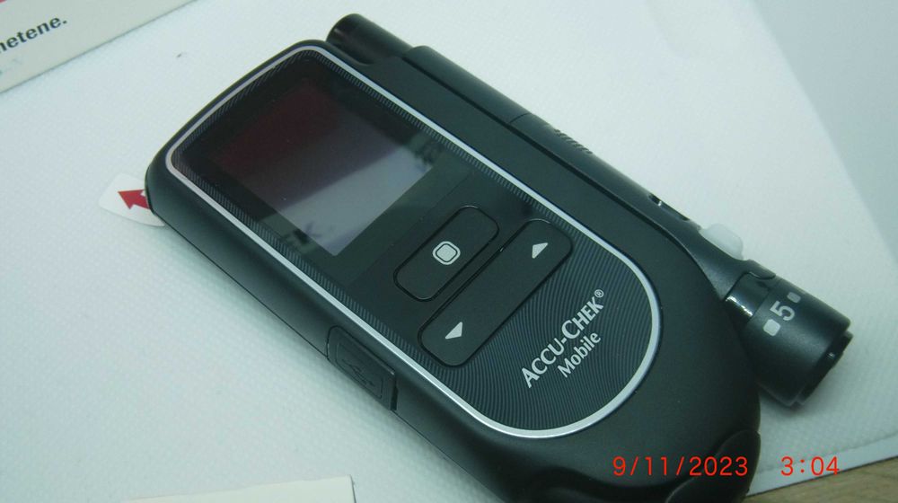 Глюкомери Accu chek