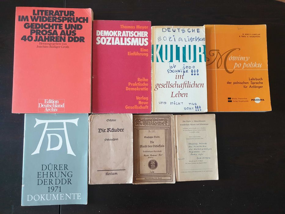 Книги на немски и български - романи, критика, философия - част 2