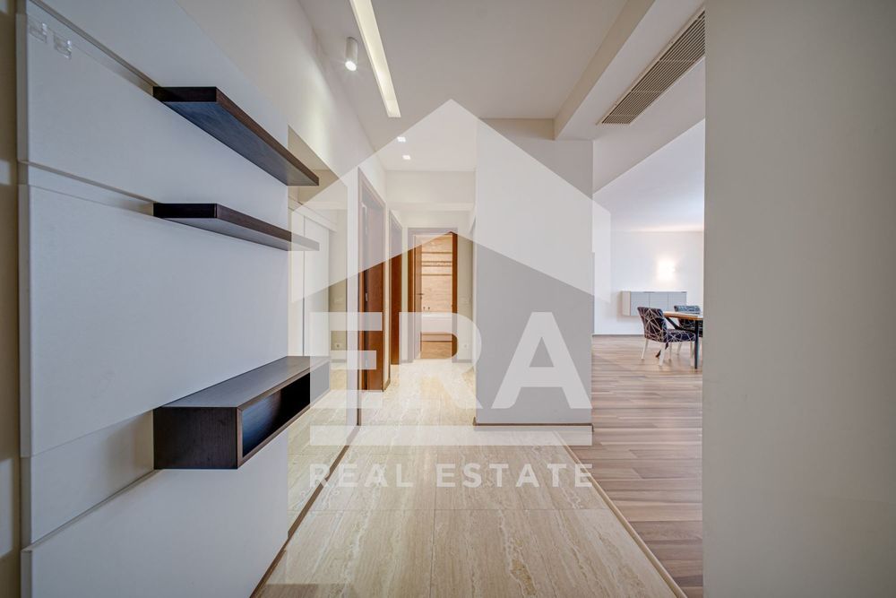 Дава се под наем Четиристаен апартамент в София, Лозенец - 158 кв.м за 2500 € - Снимка #5