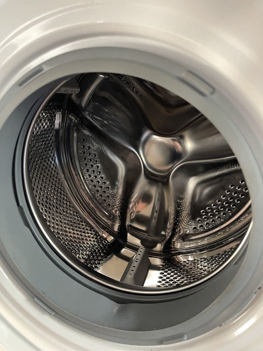 Пералния Crown - в гаранция, използвана няколко пъти.