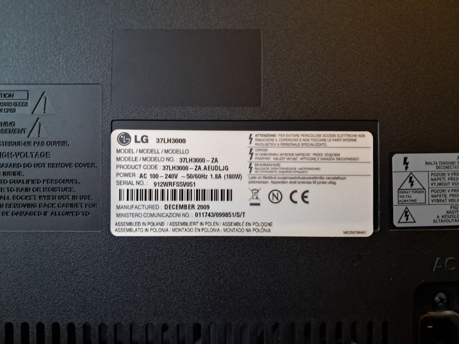 Televizor LCD LG  94cm 37LH3000