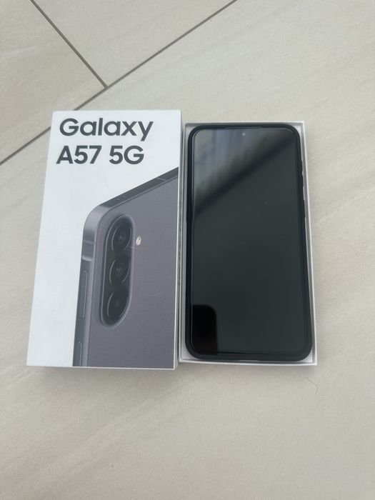 Vand telefon Samsung A57 5G nou