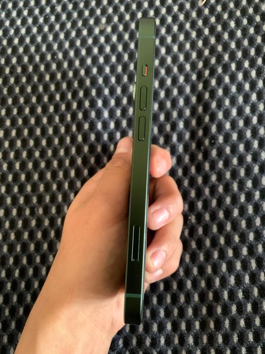 Продам или обмен iPhone 13 128gb