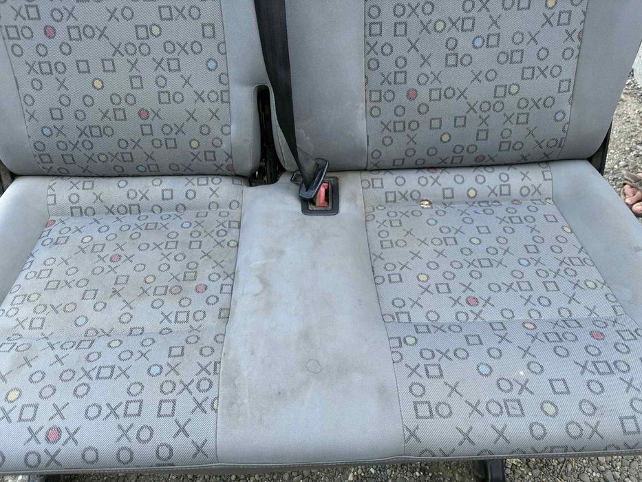 Inchiriez aspirator Karcher Puzzi 10.1