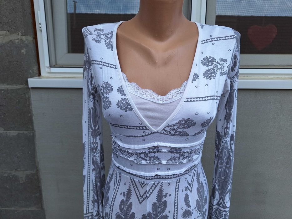 Texto | rochie dama | bust 78 cm | mar. 38 - 40 | S - M