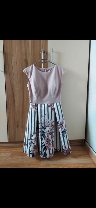 Елегантна официална рокля в размер 38 (М)