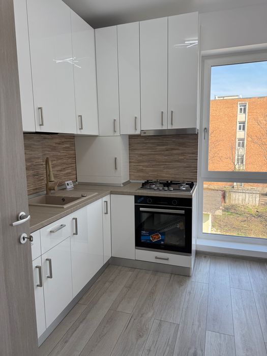 De inchiriat apartament 2 camere