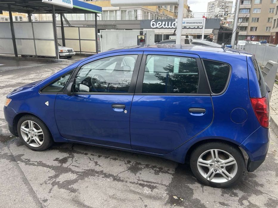 Mitsubishi Colt 2009