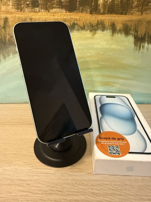 Iphone 15 128GB Blue , cutie cu cablu si husa, liber de retea