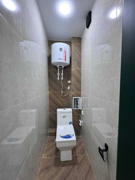 2 хоналик квартира 2 кават кирпичный дом, 5 микр, сомий, софмед