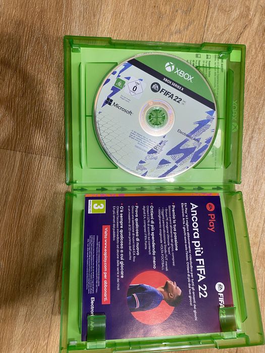 FIFA 22 для Xbox series x ( диск европейский )