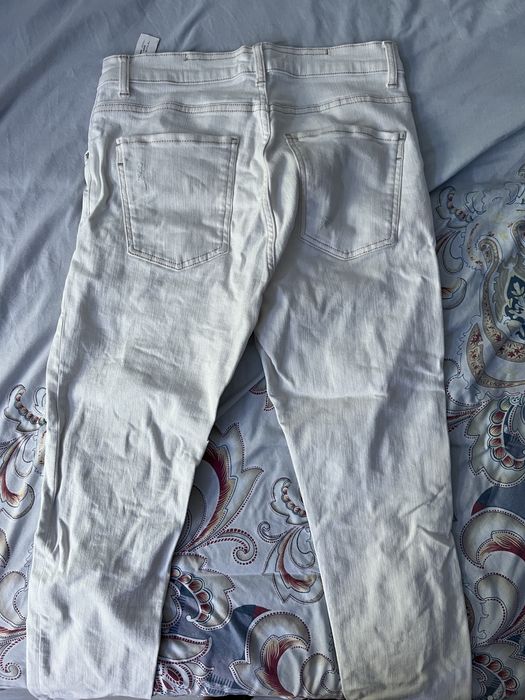 Ripped Jeans Zara